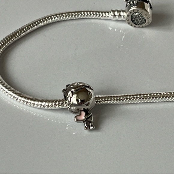 💜 Sterling Silver Little Boy with Pink Enamel Heart Charm - Picture 4 of 5